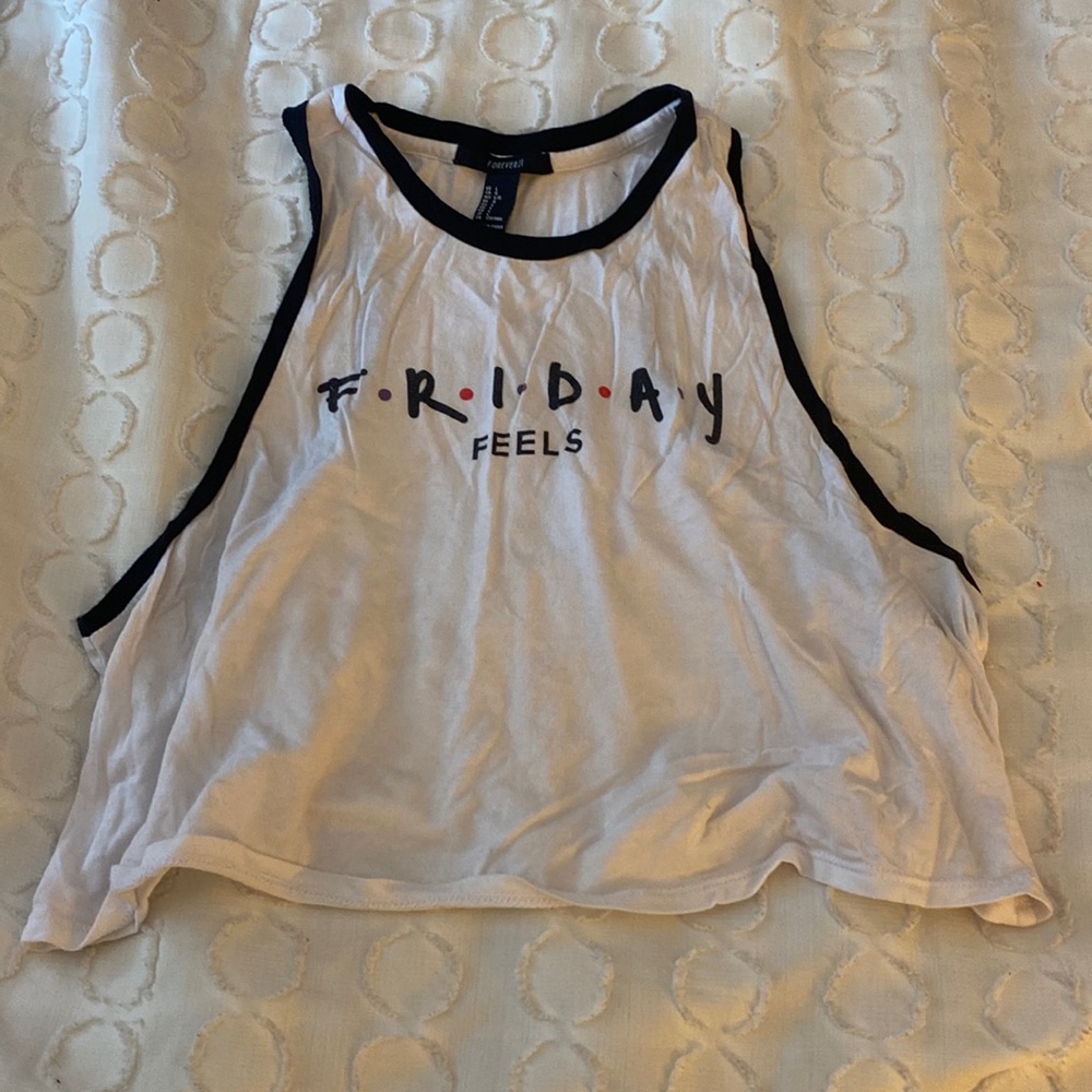 Cropped muscle tank